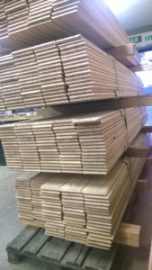 Solid Oak flooring - tongue and v-grooved, end matched